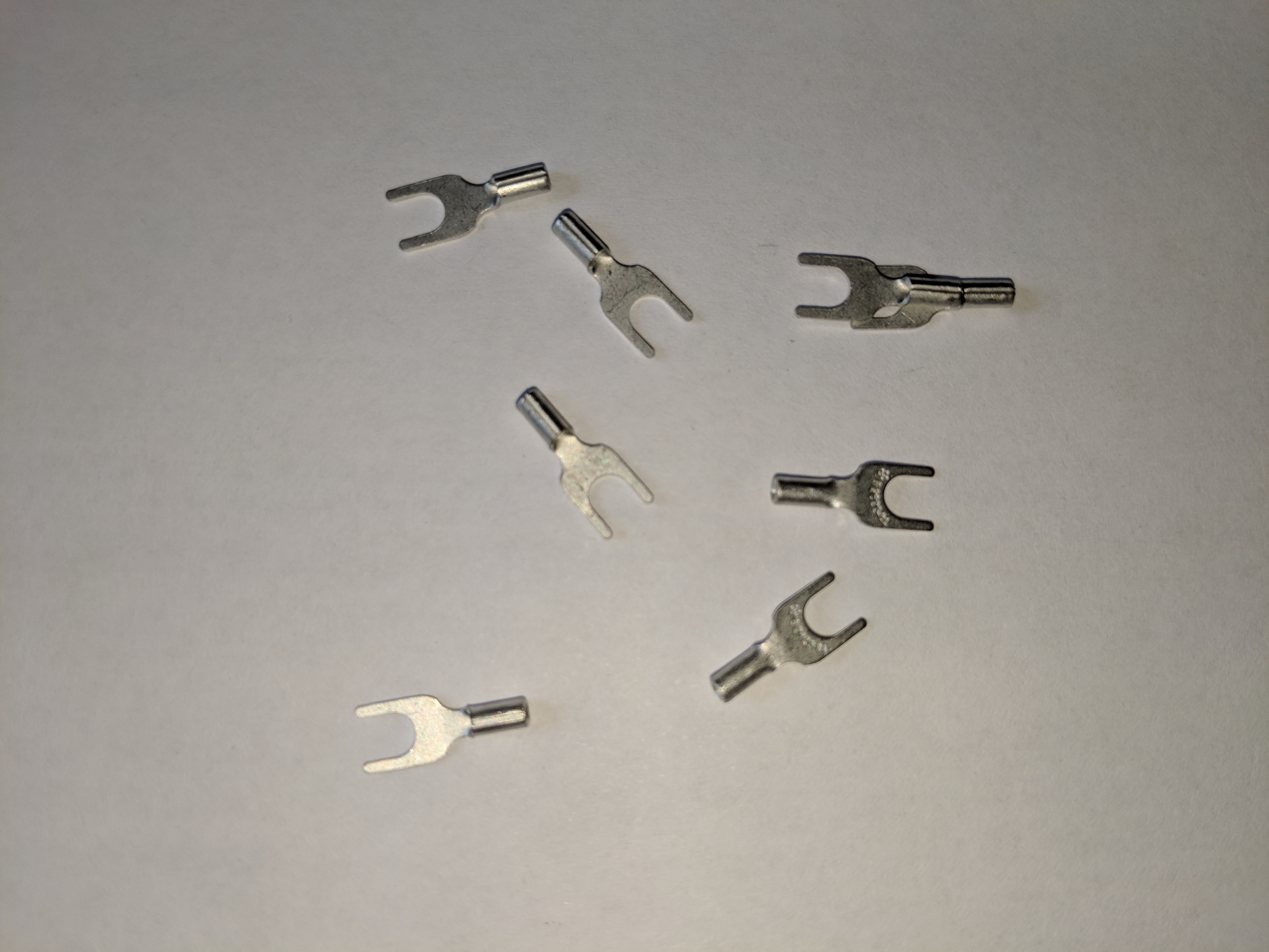 26223A  Spade Connector / Fork (Y)   (Pkg/500)